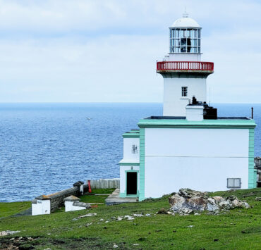 Árainn Mhór Lighthouse