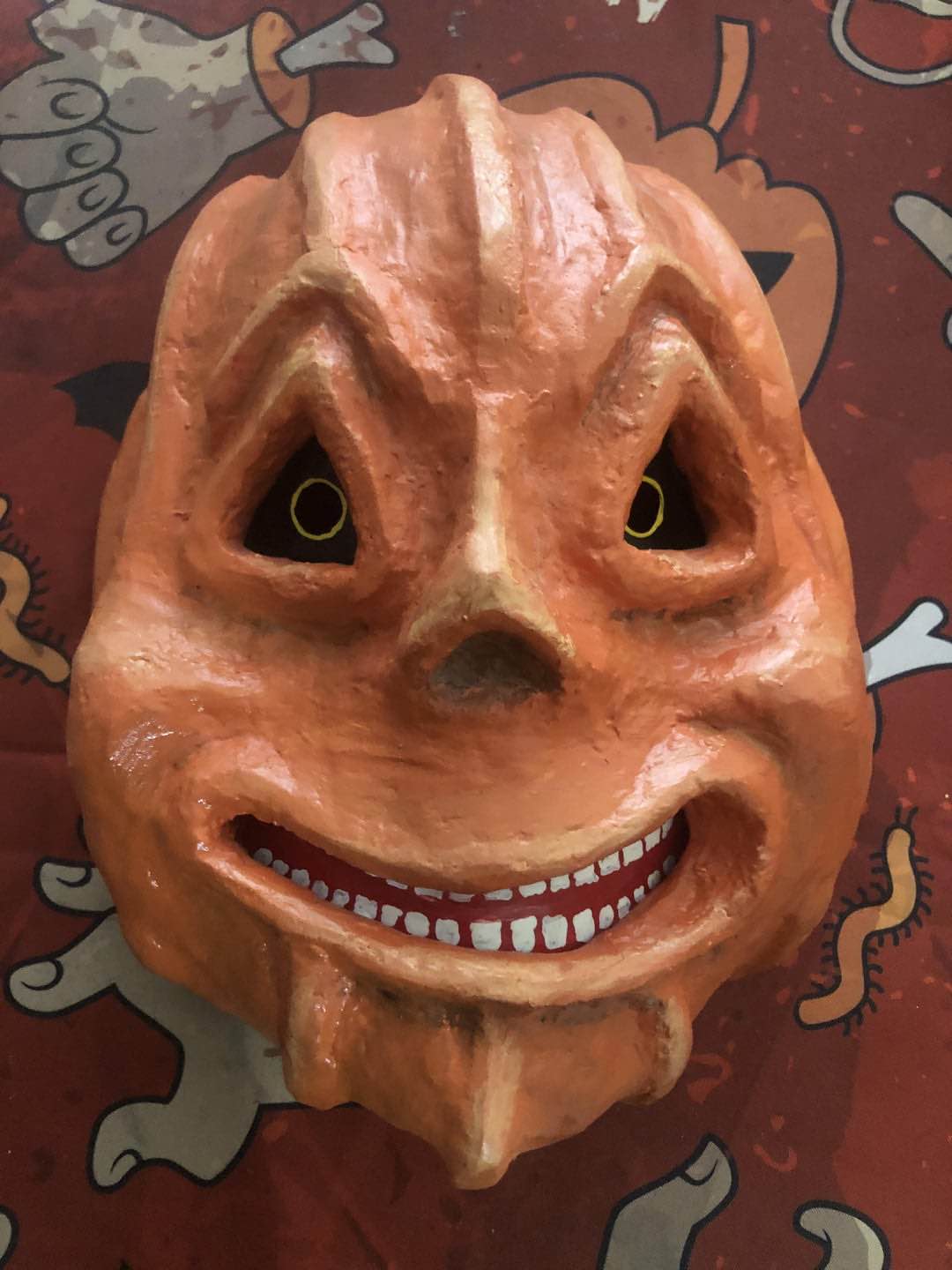Grinning jack o lantern mask
