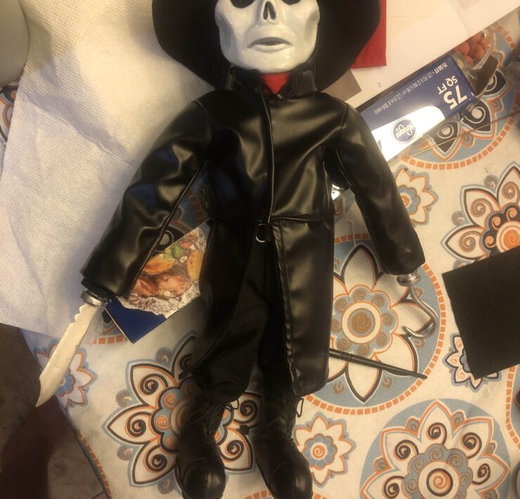 Blade puppet from Puppet Master