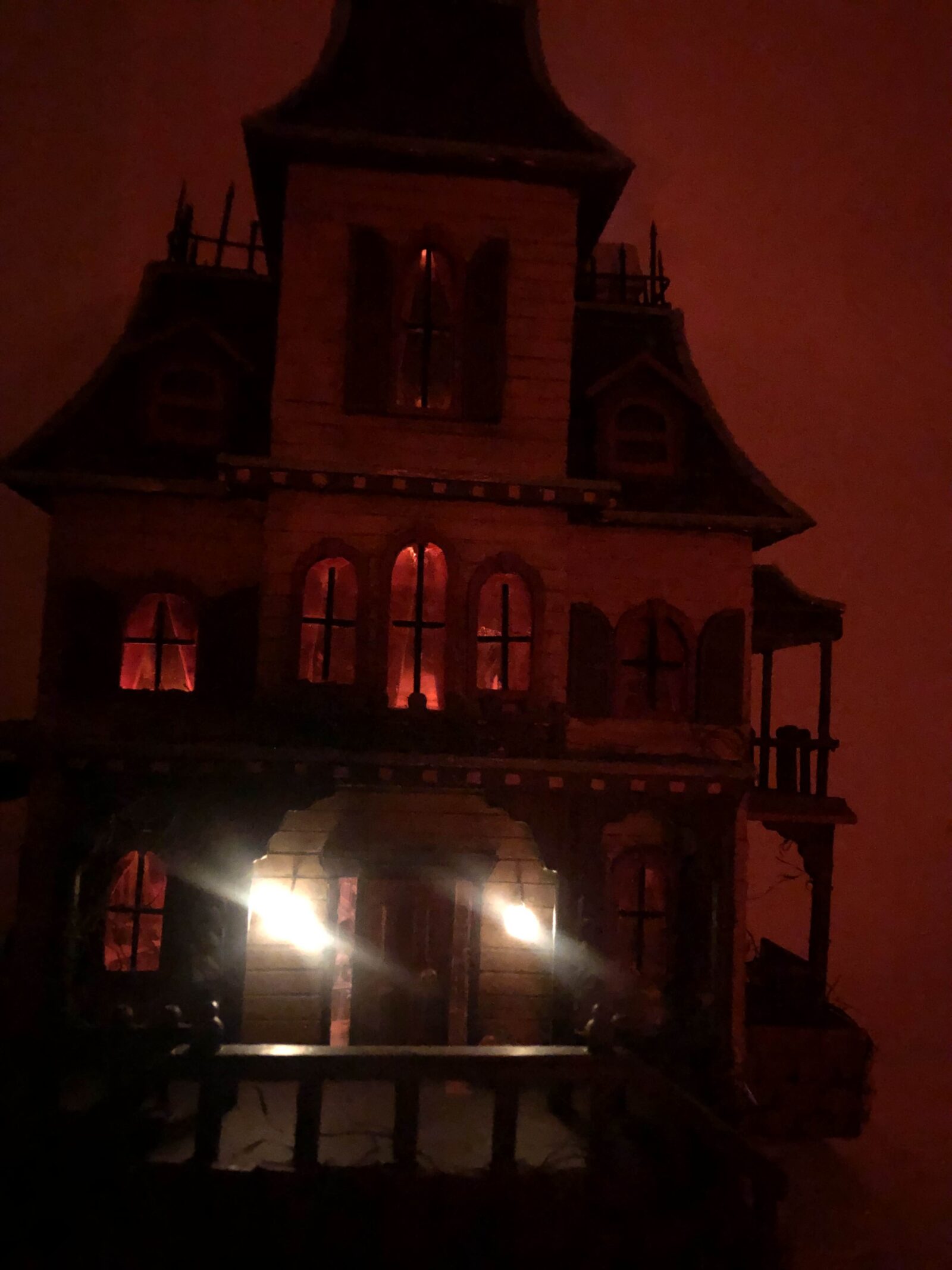 Victorian haunted house model