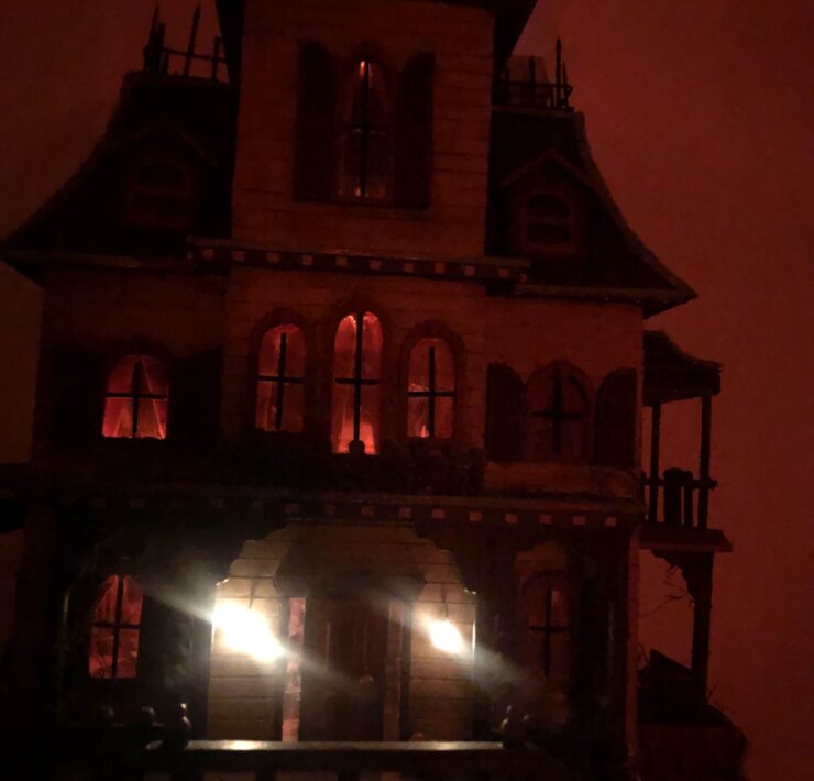 Victorian haunted house model